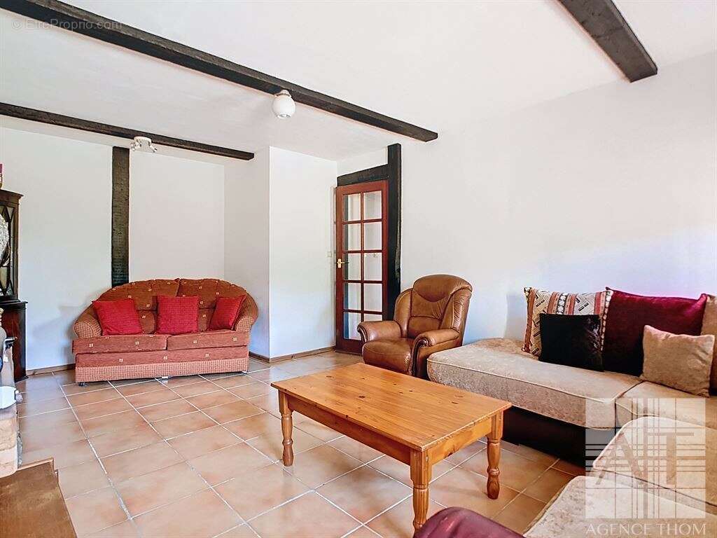 Maison à MEGRIT