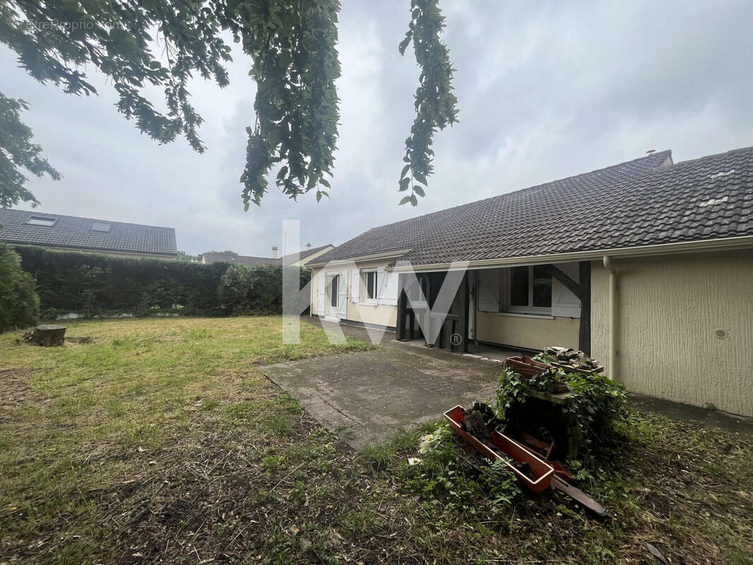 Maison 96 m² à Saran  - photo 4