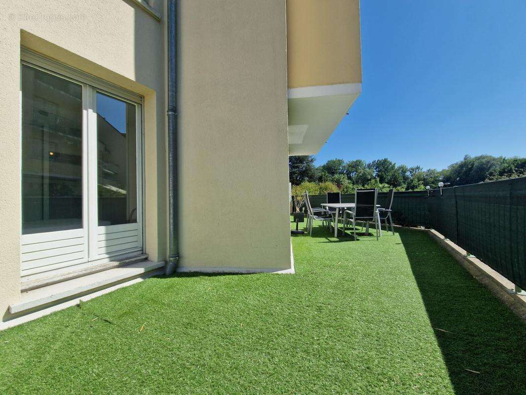 Appartement à VAIRES-SUR-MARNE