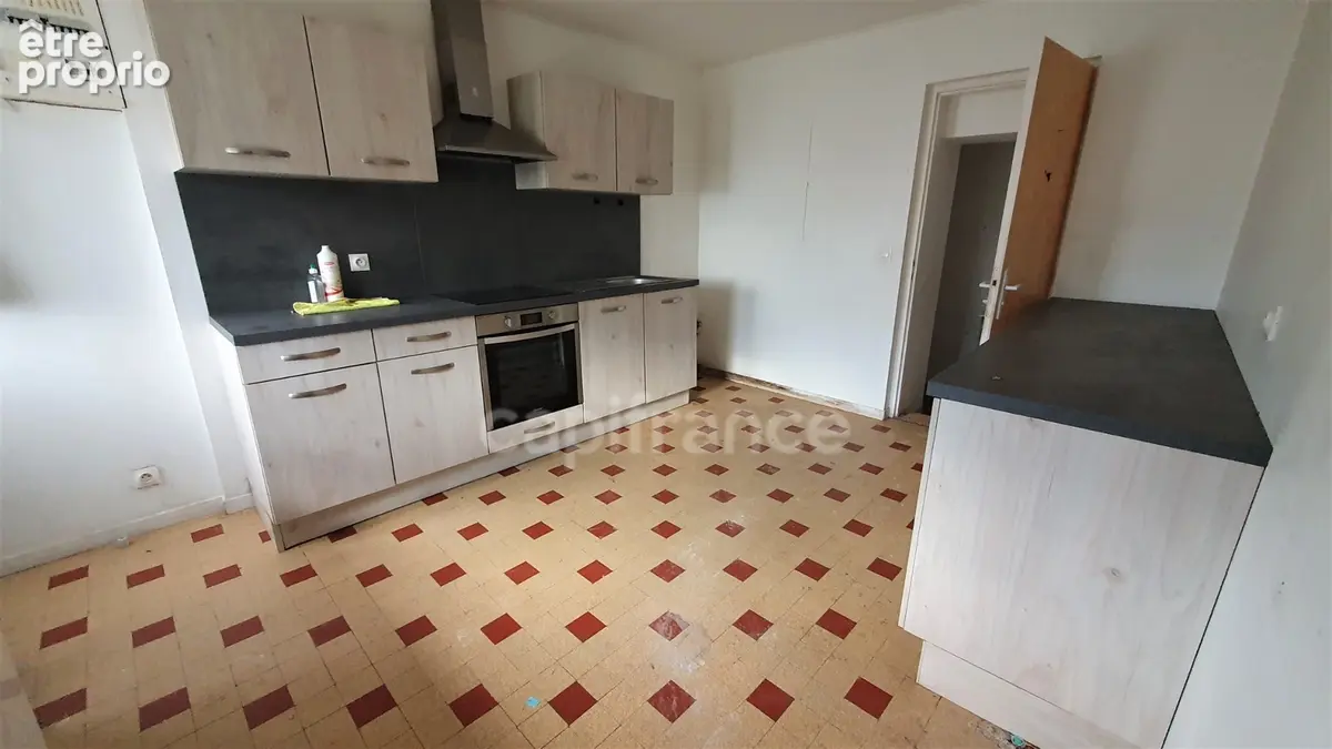 Immeuble de 3 logements à vendre LUXEUIL LES BAINS (70) - photo 7