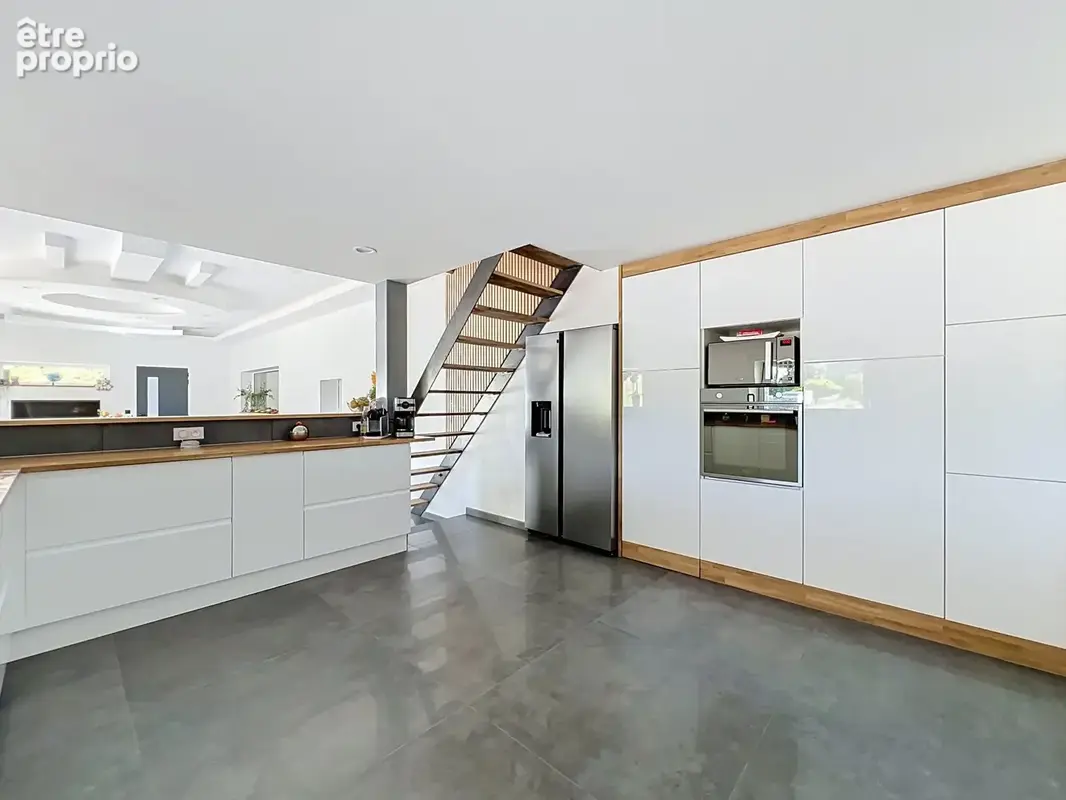 Villa contemporaine 175 m2   Garage de 120 m2 à fort potentiel - photo 9