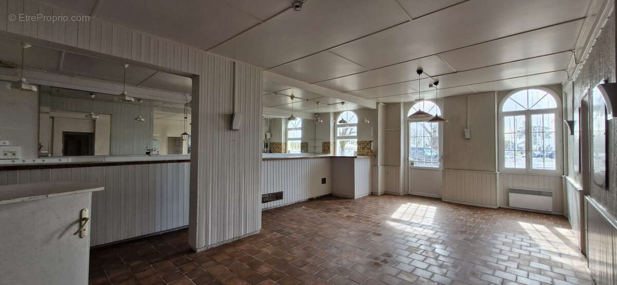 Maison à MORTAGNE-SUR-GIRONDE