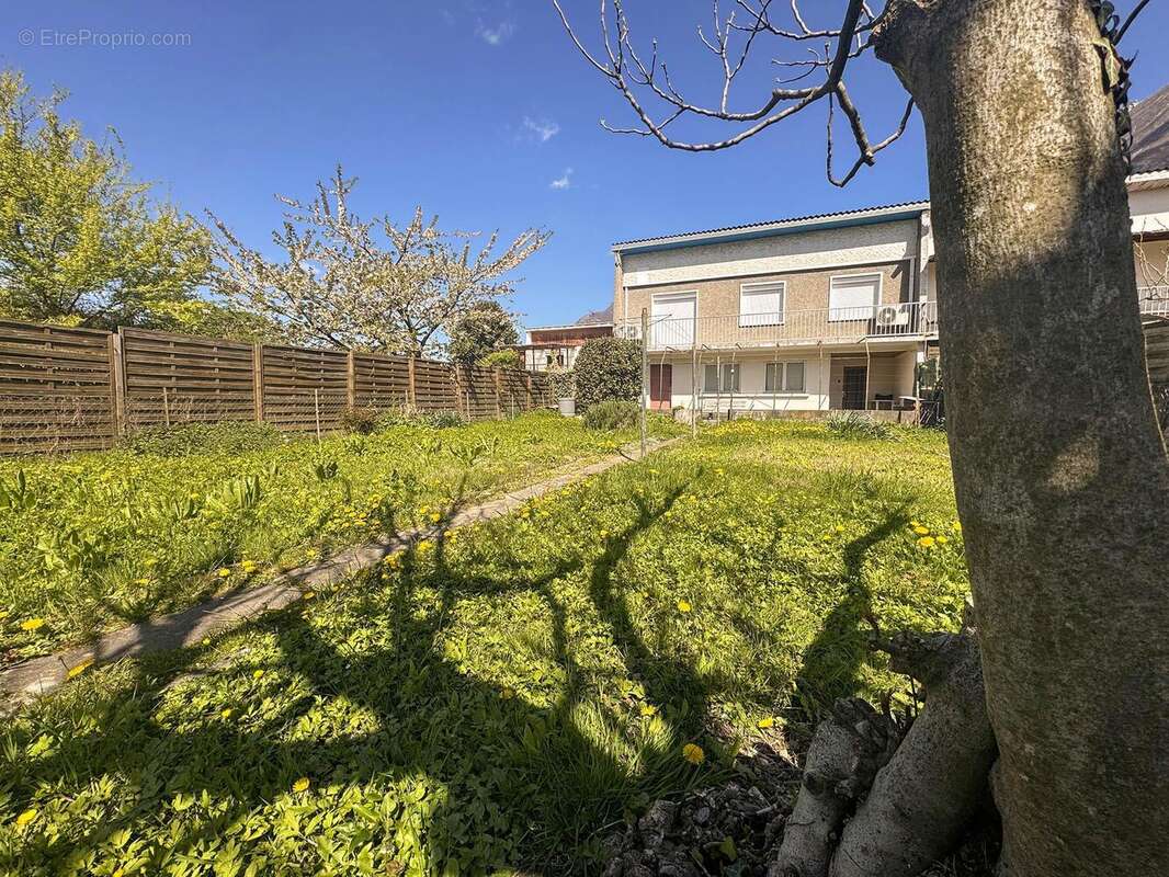 n°3 - Maison à SAINT-EGREVE