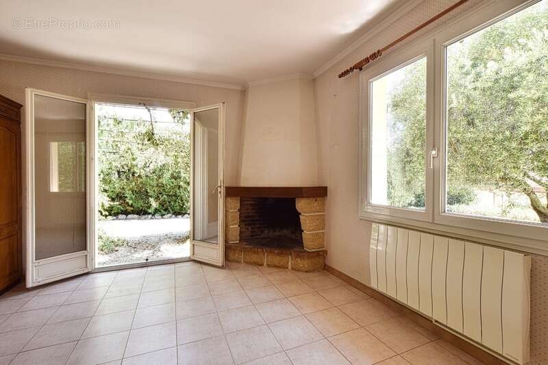 À 5 minutes de Gignac, villa de plain-pied dans un environnement paisible - photo 7