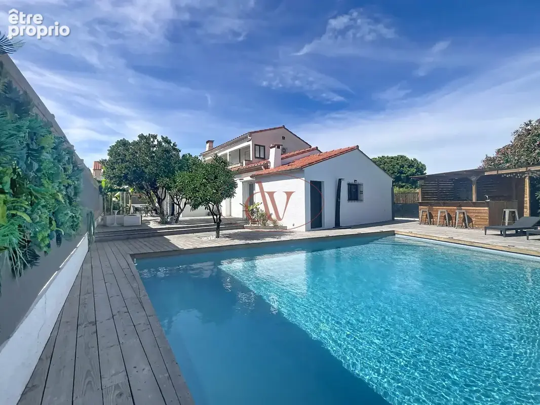 Photo Maison à Saint-Andre au prix de 550 000€