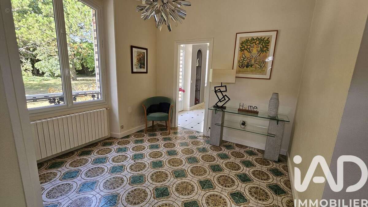 Maison 365 m² à Villiers-Sur-Seine  - photo 3
