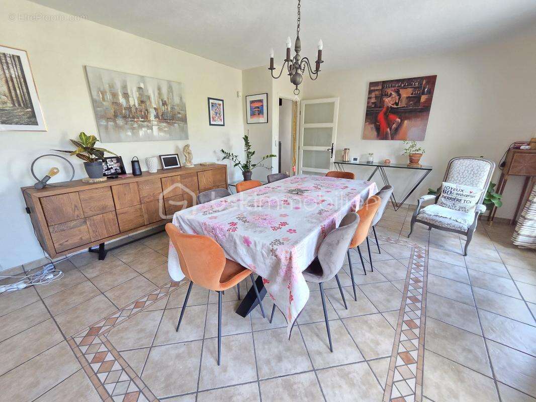 Maison à FOURCHAMBAULT