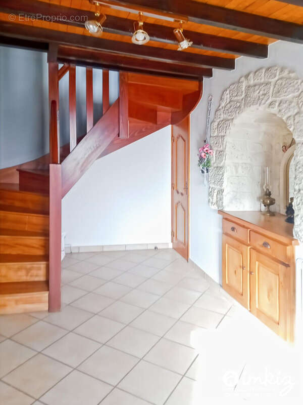 Maison à HAUTE-RIVOIRE