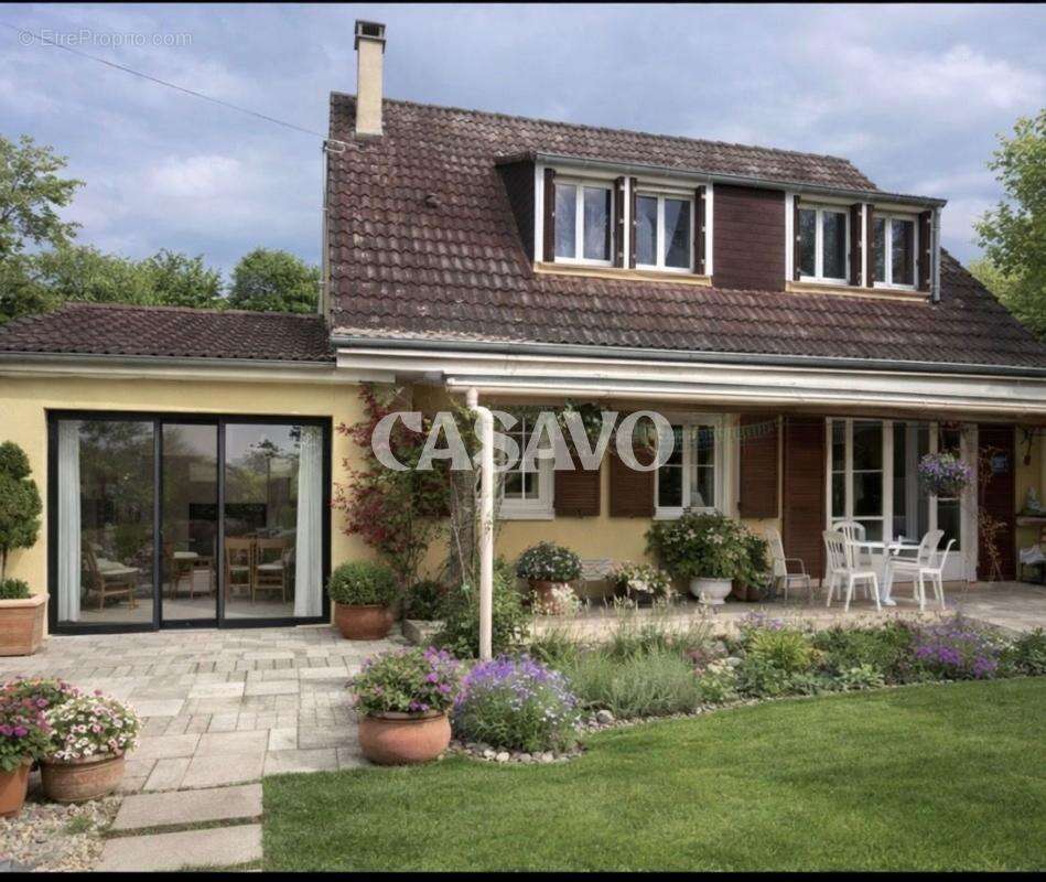 Maison à REVENTIN-VAUGRIS