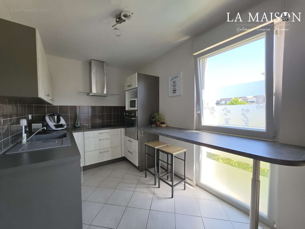 Appartement à CHEVIGNY-SAINT-SAUVEUR