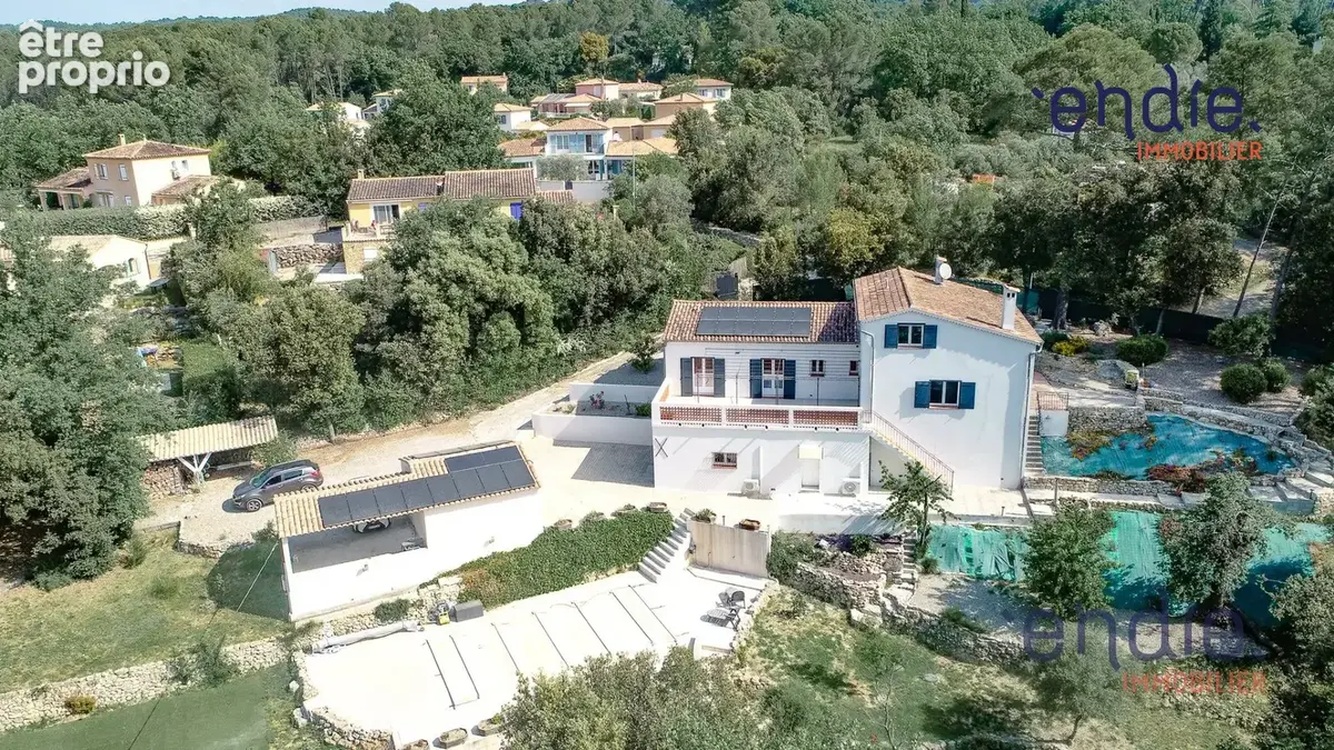 Maison à LORGUES