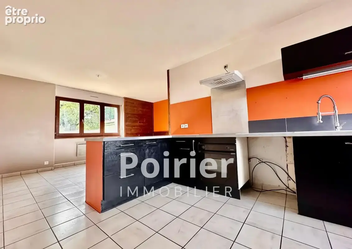 Appartement T3 de 63m2 avec cave et garage - photo 3