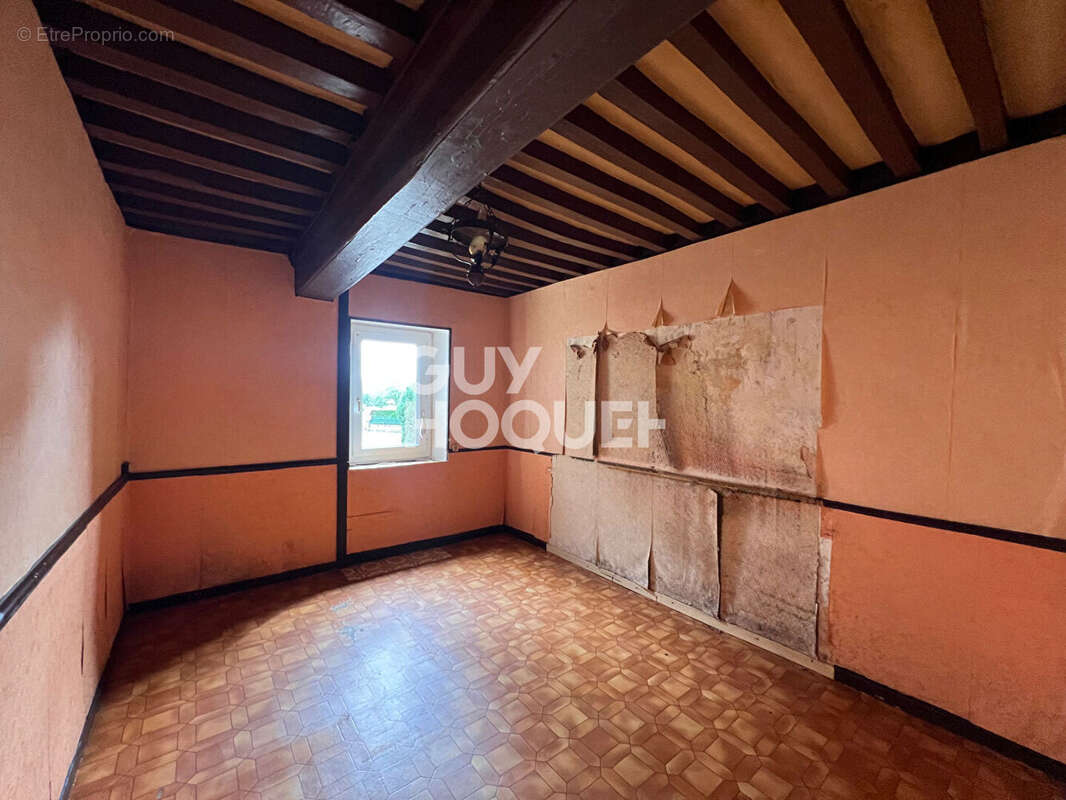 Maison à CHARBONNAT