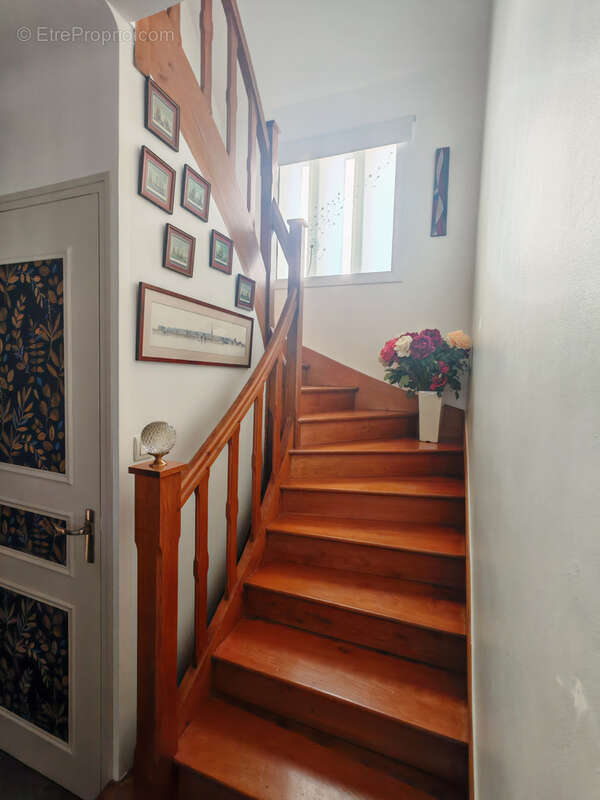 Maison à SAINT-GEREON