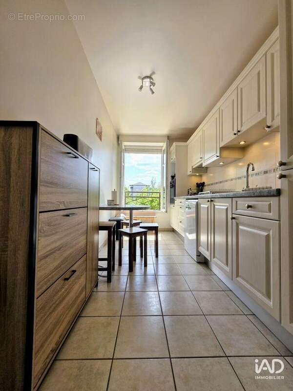 Photo 3 - Appartement à MAGNY-LE-HONGRE