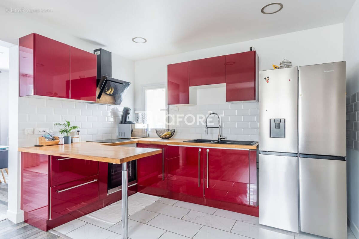 Appartement à JUVISY-SUR-ORGE