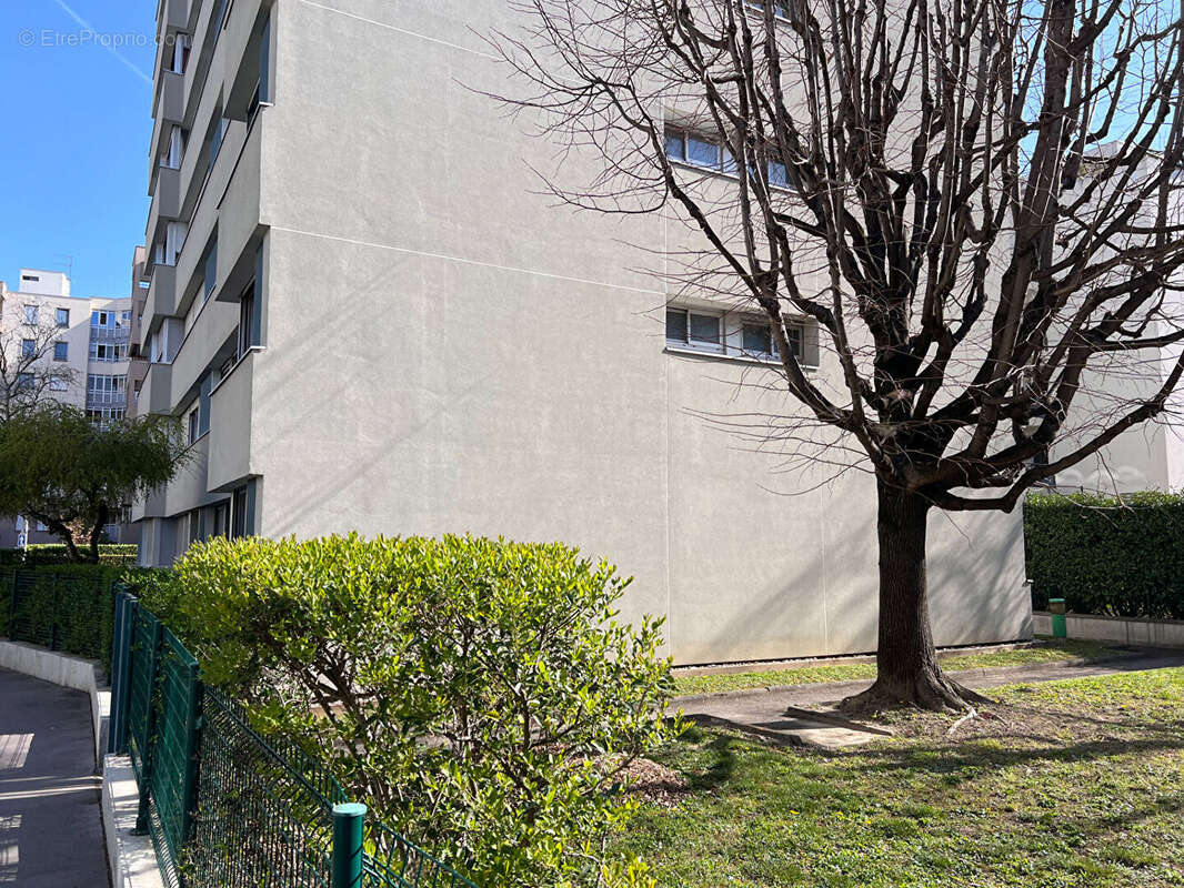 Appartement à LYON-3E