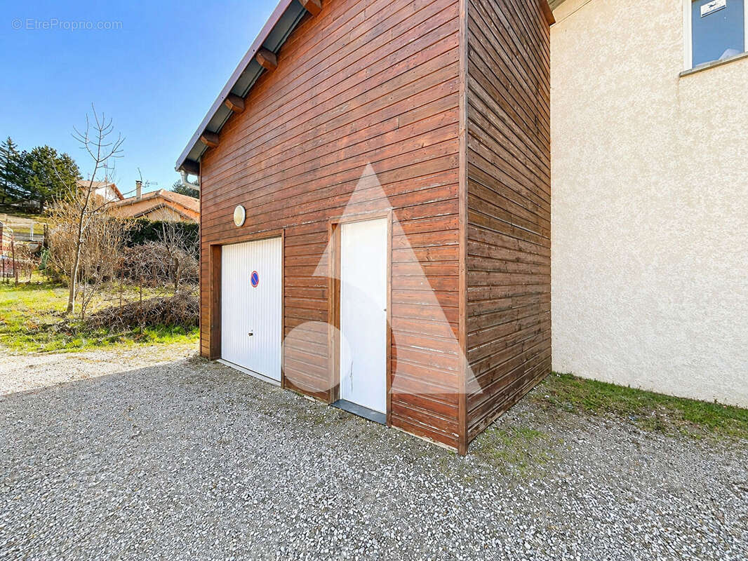 Appartement à LA ROCHE-DES-ARNAUDS