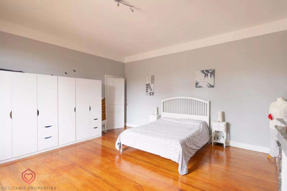 Maison à LABASTIDE-D&#039;ANJOU