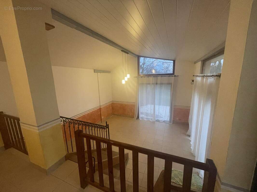 Maison à ROMANS-SUR-ISERE