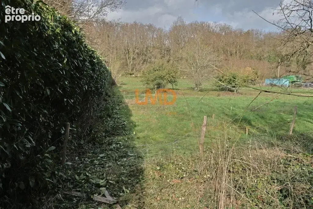 Terrain à bâtir de 4500 m² au Blanc (36300) – Prêt à construire - photo 4