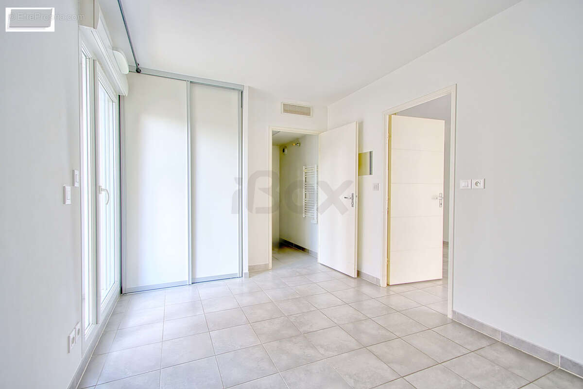Toulon brunet ecoquartier type 2 avec garage - photo 6