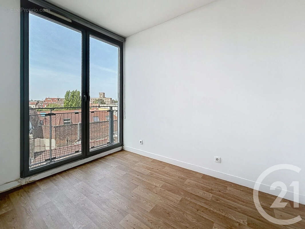 Appartement 76 m² à Roubaix  - photo 5