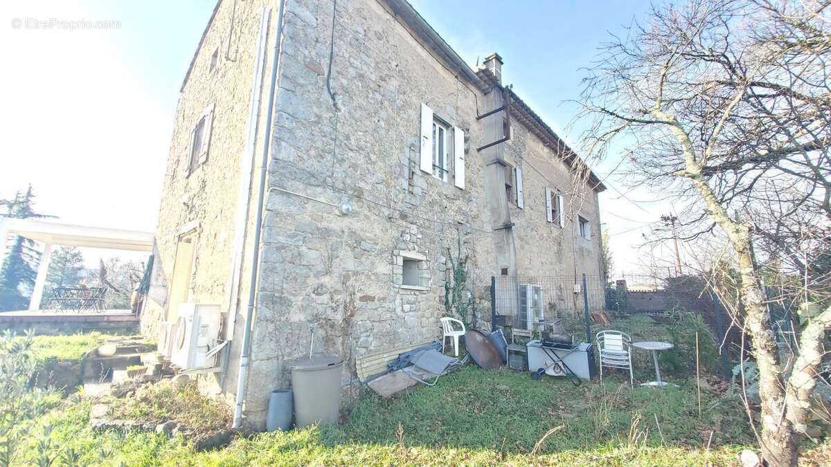Maison à JOYEUSE
