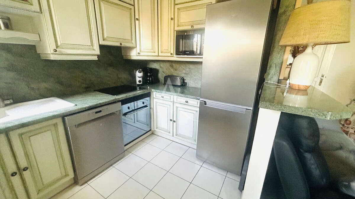 Appartement à BAILLY-ROMAINVILLIERS