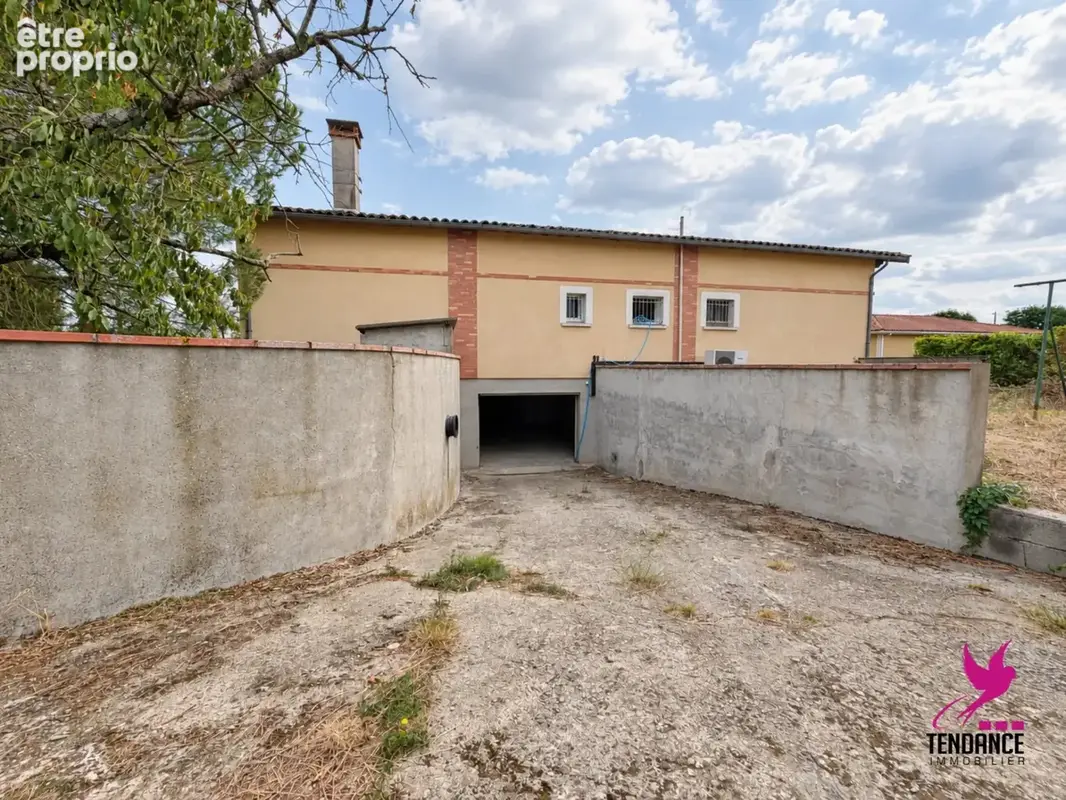 Maison 150 m² + véranda et sous sol de 150 m² sur 2000 m² de Terrain. - photo 10