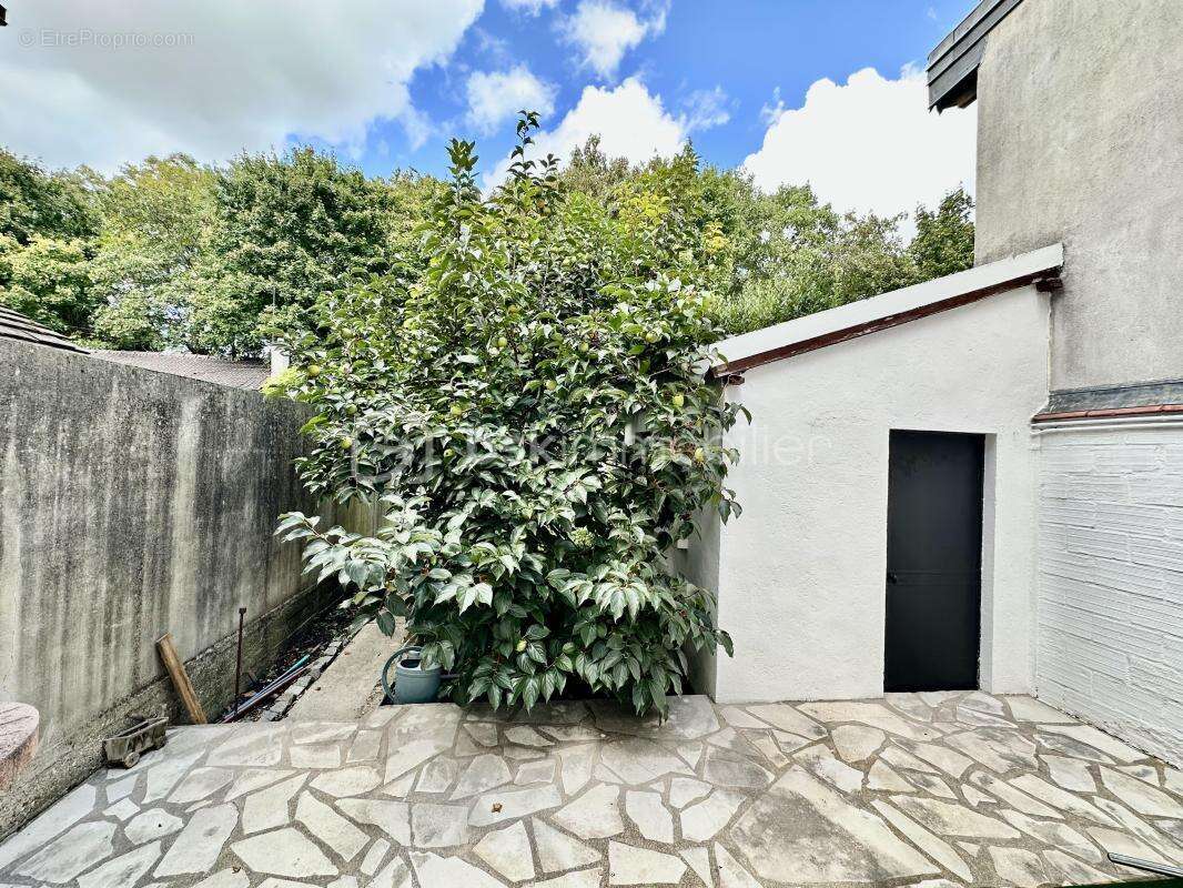 Maison à LE BOURGET