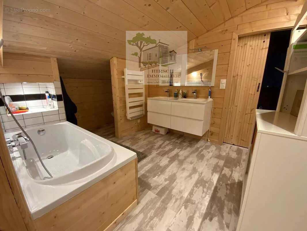 Maison à BIZE-MINERVOIS