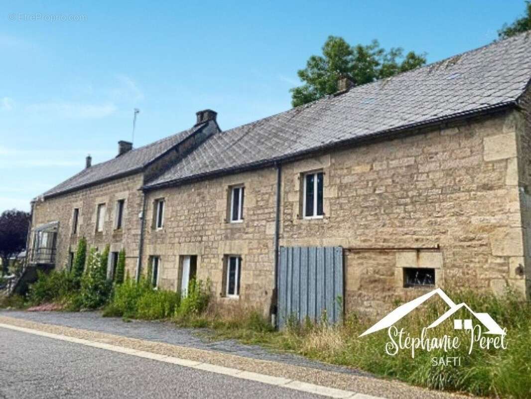 Photo 3 - Maison à PEYRELEVADE