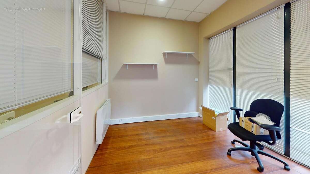 Commerce à BOIS-COLOMBES