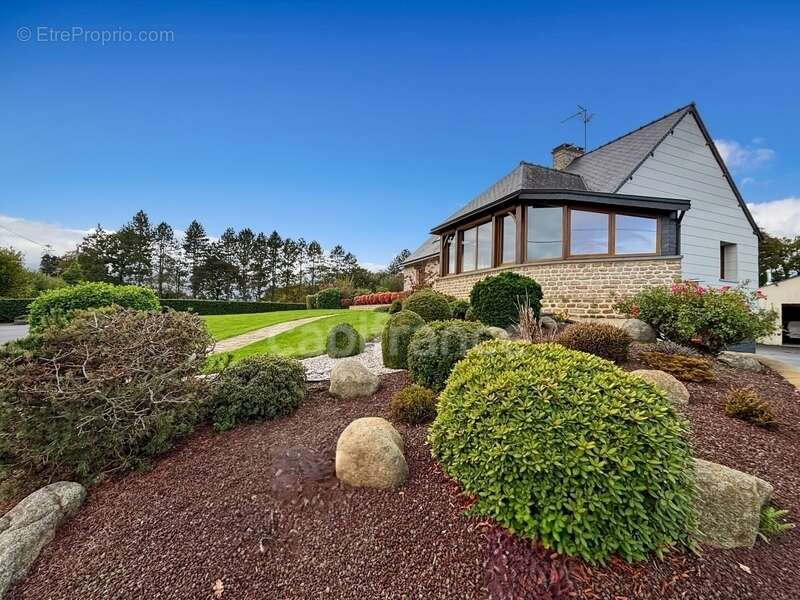 Maison à VILLEDIEU-LES-POELES