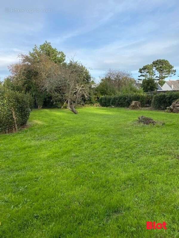 Terrain à GROIX