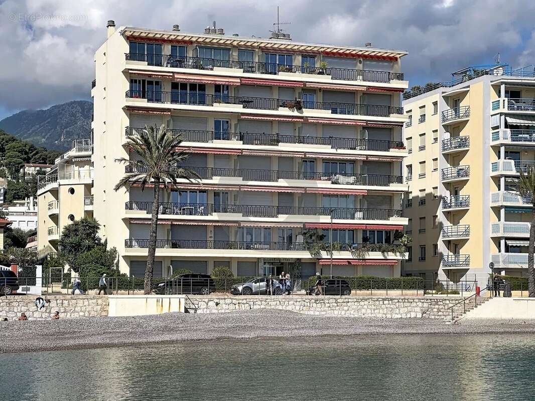 Appartement à ROQUEBRUNE-CAP-MARTIN