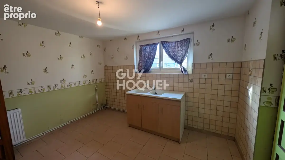 Maison familiale sur sous-sol complet - quartier recherché à deux pas des commodités - photo 7