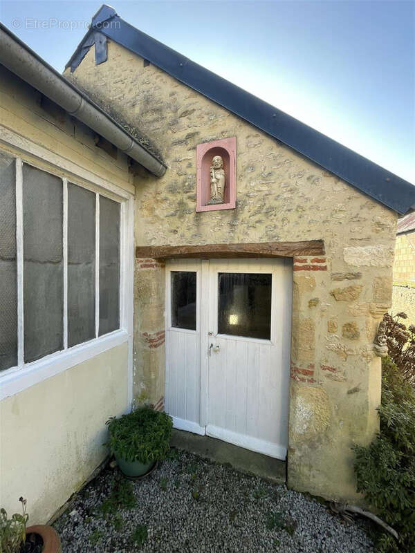 Maison à LE PIN-AU-HARAS