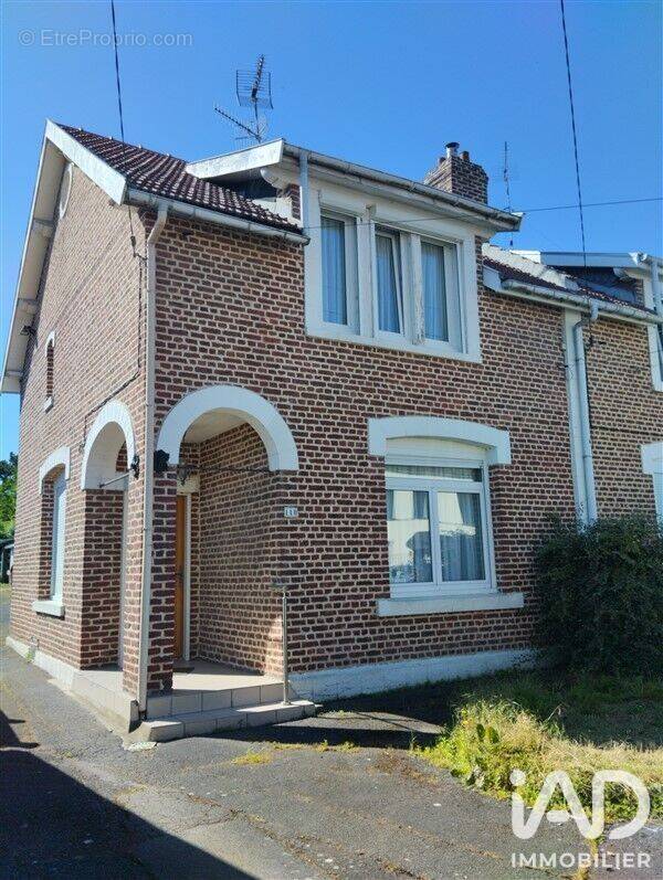 Photo 1 - Maison à ESCAUDOEUVRES