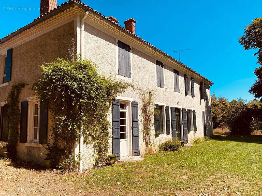 Maison à PISSOS
