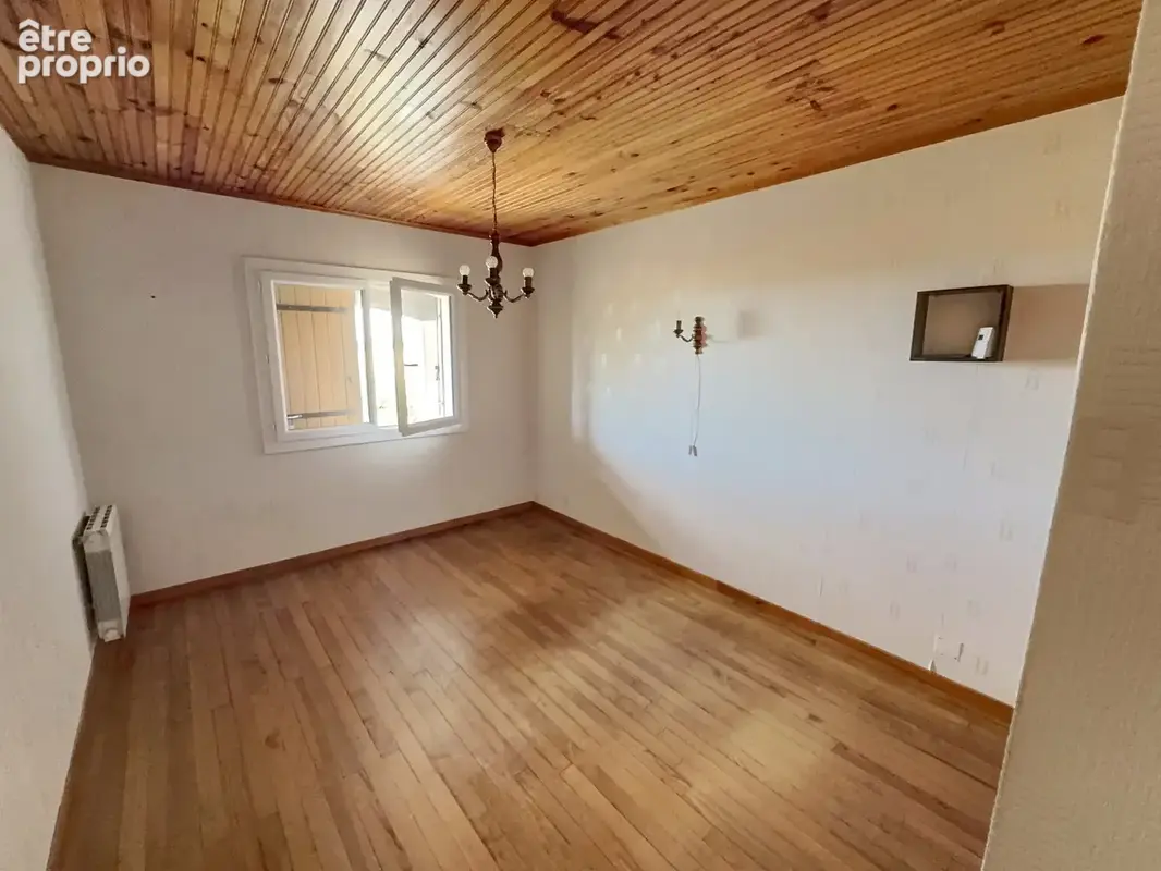 Entre LAVAUR et Puylaurens : Maison 110 m2 avec terrain et dépendnaces - photo 9
