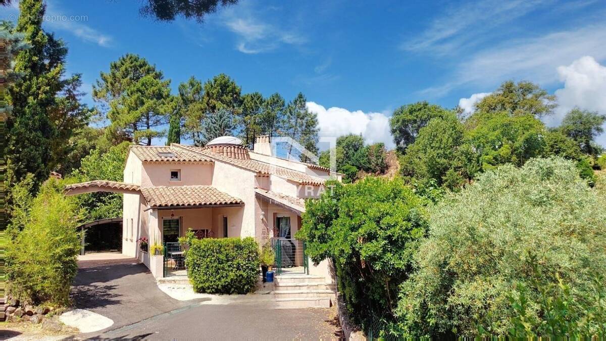 Maison à MONTAUROUX