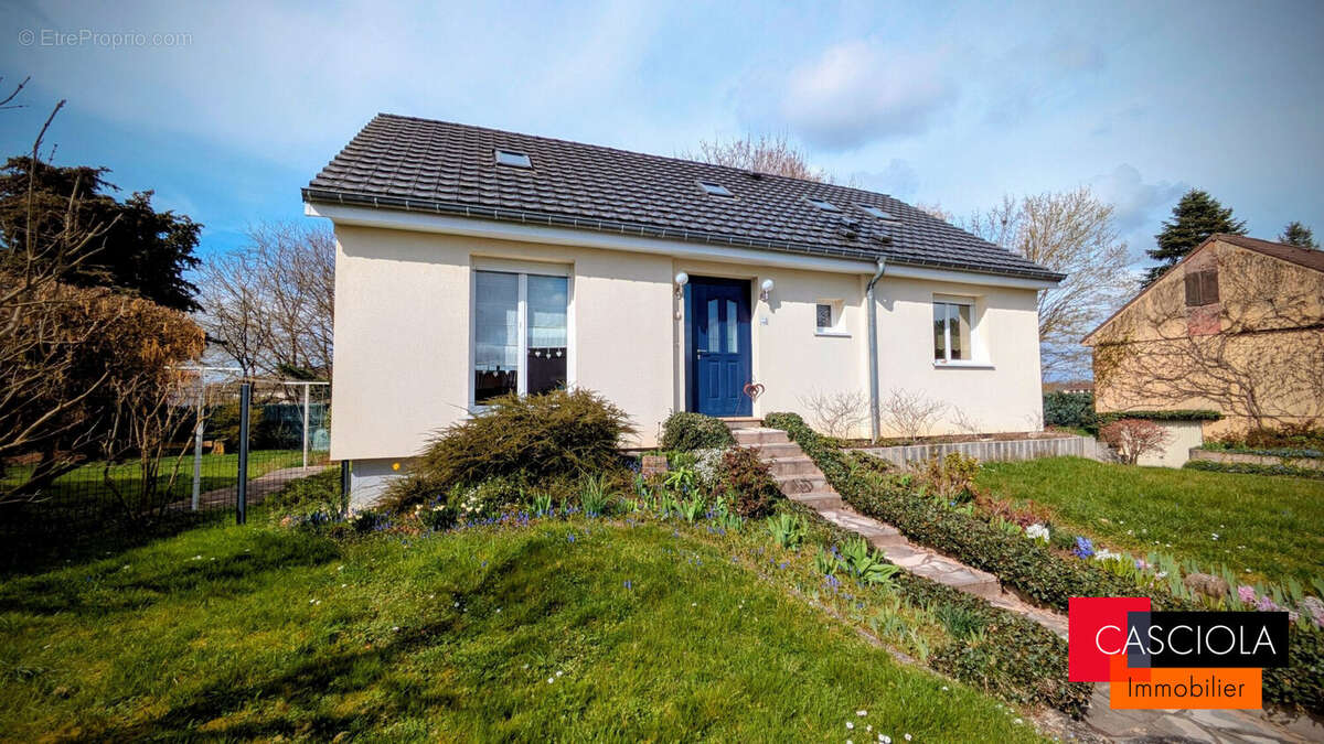 Maison à MARLY