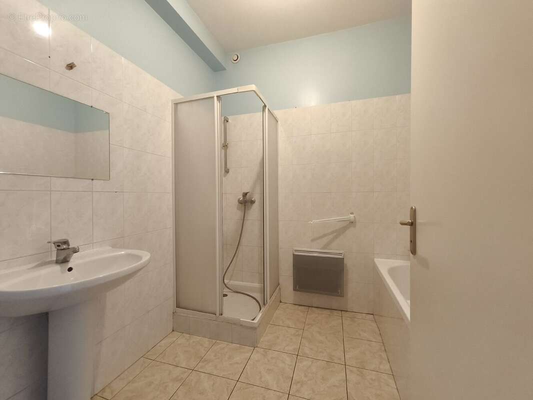 Appartement à BOUXIERES-AUX-CHENES