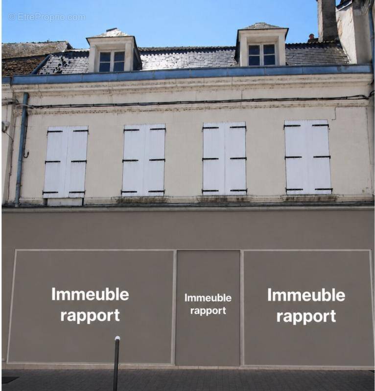Immeuble Cosne-sur-loire 4 pièce(s) 193 m2 - photo 1