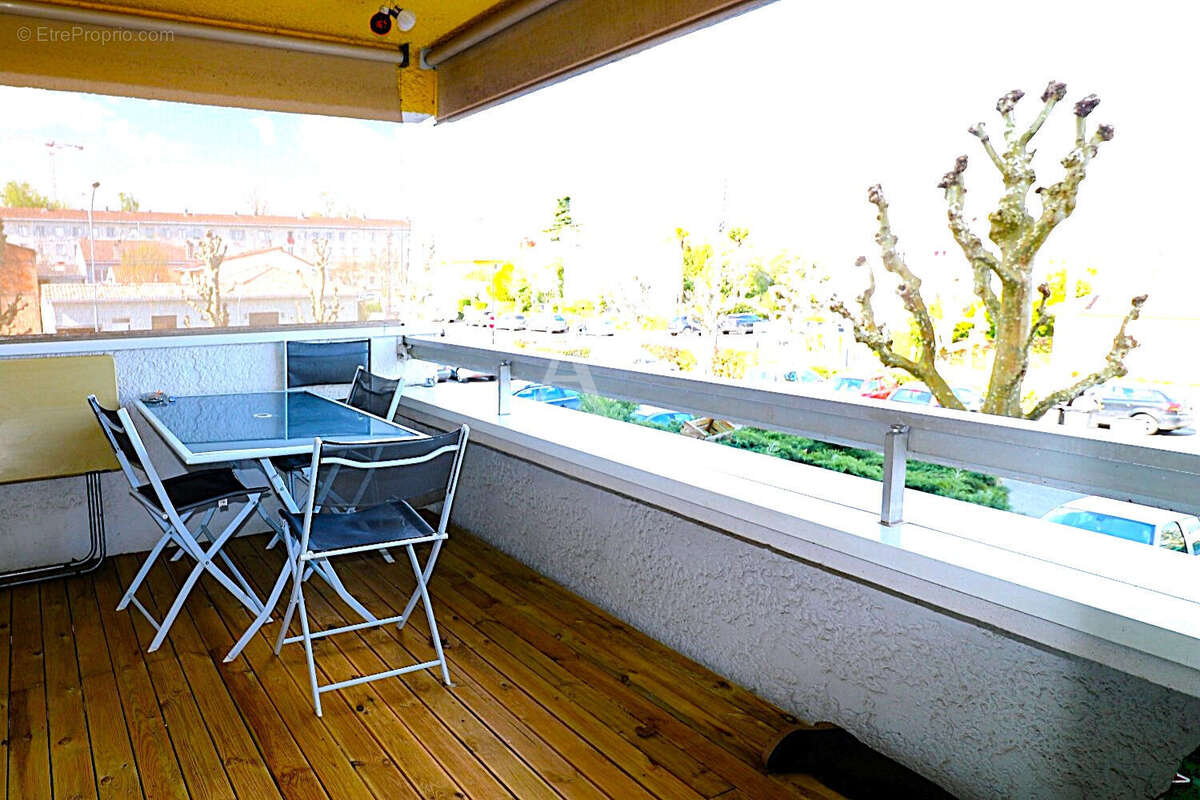 Appartement à BEGLES