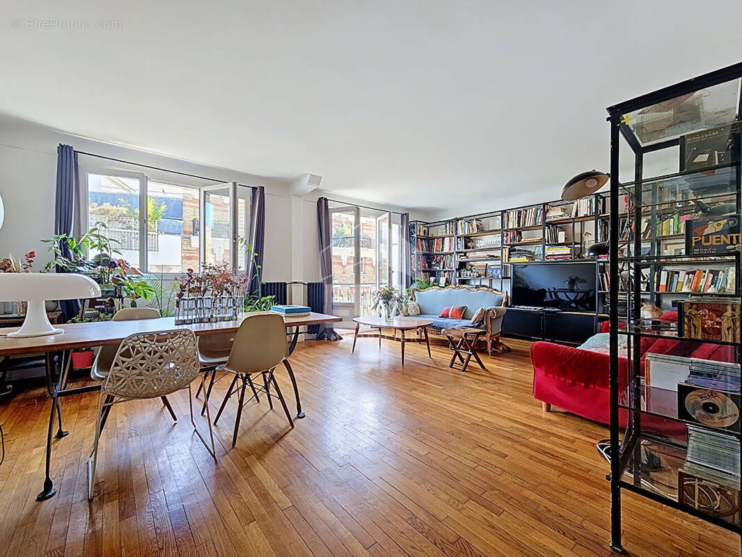 Appartement à PARIS-12E