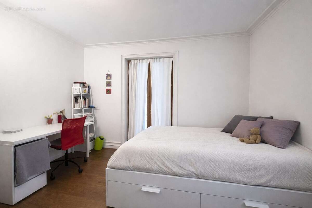 Maison à ASNIERES-SUR-SEINE