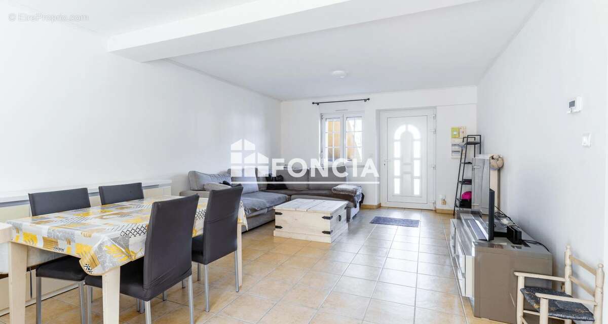 Appartement à VOLMERANGE-LES-MINES